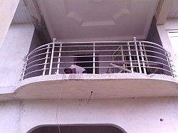 veranda Stringing