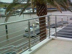 Balcony stringing 
