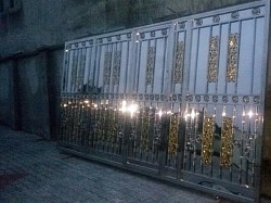 Stainless Steel Gates Sil00011