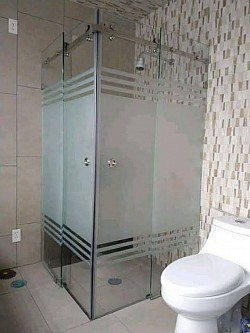 Bathroom enclosure